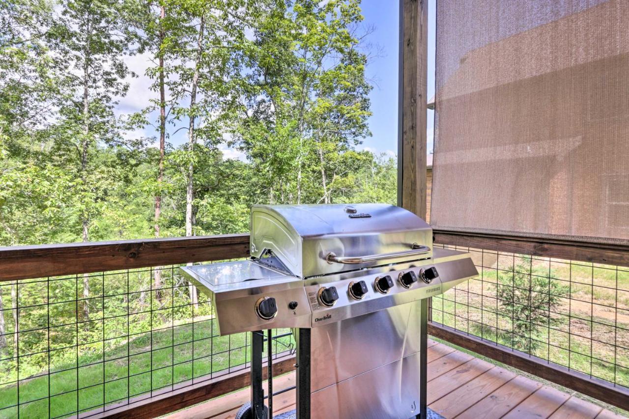 Smoky Cove Retreat With Private Hot Tub And Deck! Villa Sevierville Kültér fotó